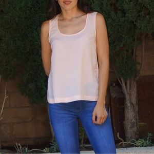 Evenuel Light Pink Tulip Back Sleeveless Top Scoop Neckline Size S